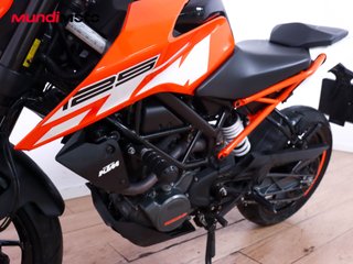KTM 125 DUKE ABS