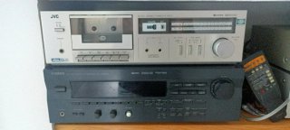 Equipo de música JVC + 2 altavoces JVC