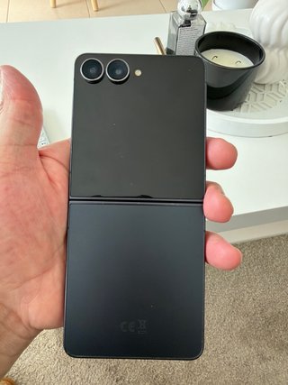 Samsung Galaxy Z Flip 7 multicolor