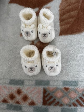 2 Pares Patucos Bebé Oso 6-9 Meses