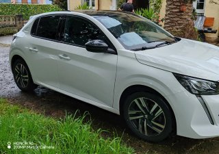 Peugeot 208 2022