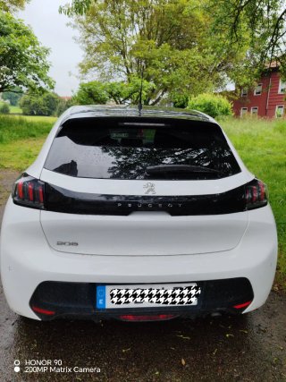 Peugeot 208 2022