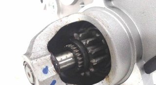 366206 233008820r motor arranque renault clio iv