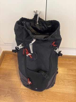 Zaino da montagna Decathlon Quechua 20L