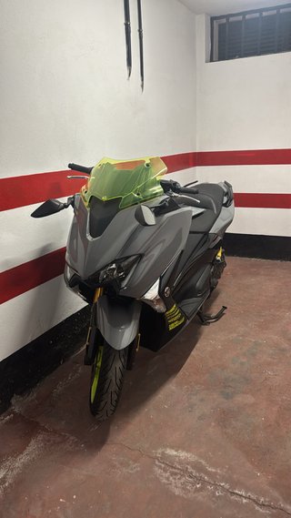 Yamaha T-MAX 530