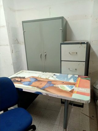 Conjunto de oficina metálico