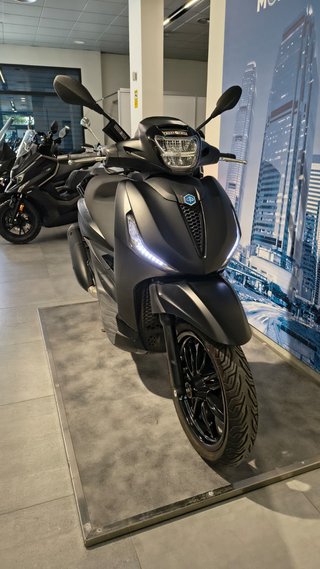Piaggio Beverly 300 Negro - 6.778 km