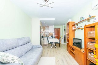 Apartamento reformado a 160 m de la playa