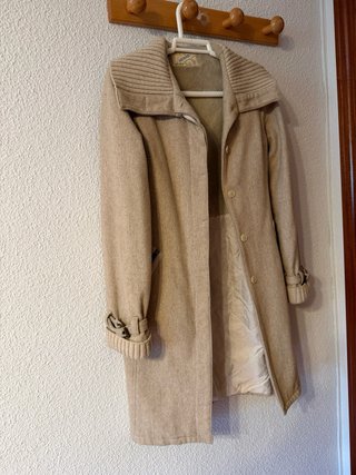 Abrigo largo vintage con cuello de pelo