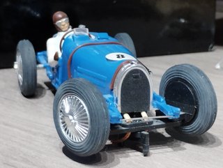 Scalextric C95 Bugatti (1934) Azul