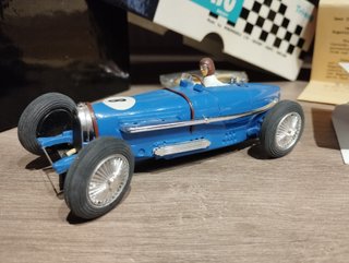 Scalextric C95 Bugatti (1934) Azul