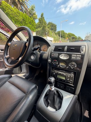 Ford Mondeo st 220 2003