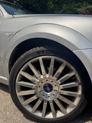 Ford Mondeo st 220 2003