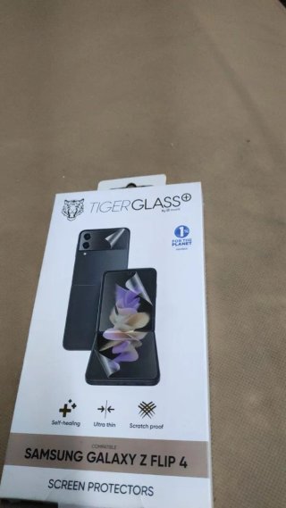 LOTE 50 TELÉFONOS NUEVOS + 500 ACCESORIOS
