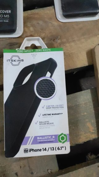 LOTE 50 TELÉFONOS NUEVOS + 500 ACCESORIOS