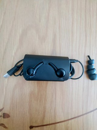 Auriculares USB -C nuevos