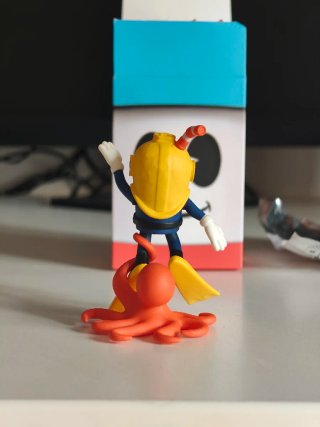 Milfshake Buzo Figura Coleccionable