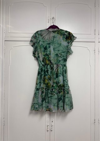 Vestido Guess estampado hojas talla S