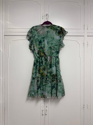 Vestido Guess estampado hojas talla S