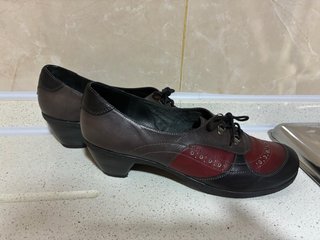 Zapatos Hispanitas Talla 41 Marrón y Rojo