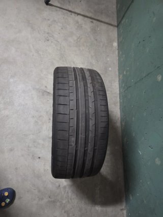 Neumatico 245/35 ZR 20