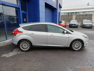 FORD FOCUS 1.6 TDCI TITANIUM