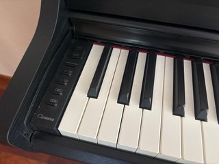 Yamaha Clavinova CLP-725 Piano Digital