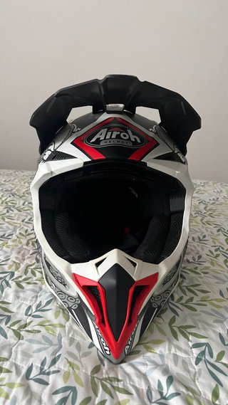 Capacete Airoh Enduro/Motocross Vermelho/Branco