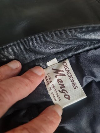 Falda recta piel negra Talla 40