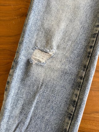 Jeans ragazza strappati con patch 12/13 anni