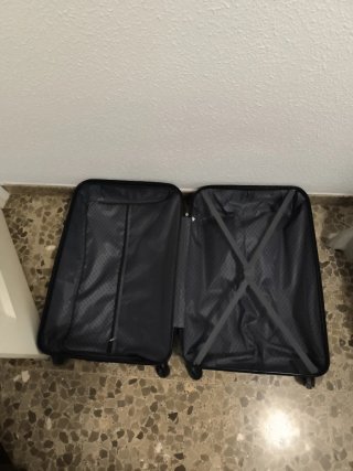 Maleta de viaje beige