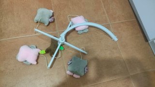 Móvil cuna bebé peluches