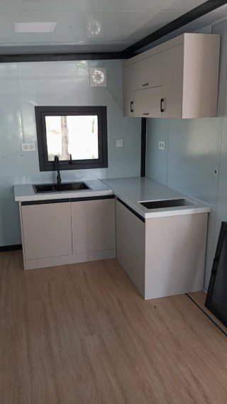 Casa prefabricada expandible