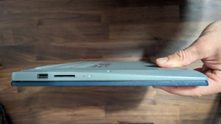 Lenovo IdeaPad 1 - Plata y azul
