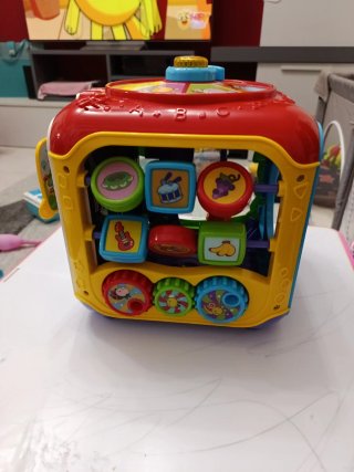 Cubo attività bambini