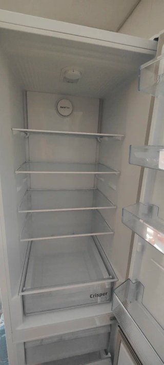 Frigorífico Beko Combi Total No-Frost