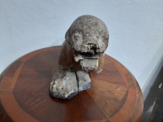 Perro de San Roque figura