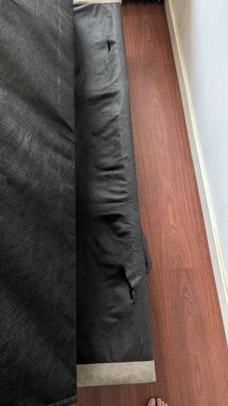 Sofá cama click clack efecto piel gris