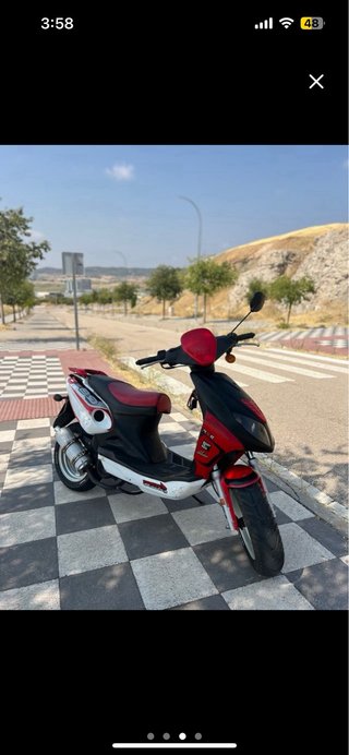 Moto CSR 50 Scooter Automática
