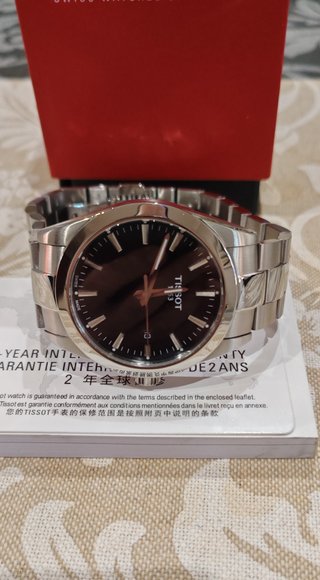 Tissot Gentleman Negro 40mm