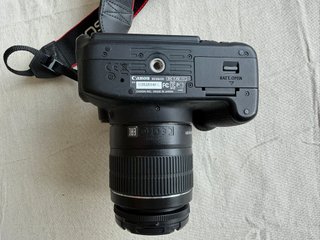 Canon EOS 700D + Lentes 18-55 y 75-300