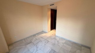 Piso en alquiler en Huerta de la Reina - Trassierra en Córdoba