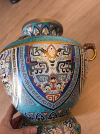 Jarrón Cloisonné oriental antiguo