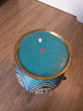 Jarrón Cloisonné oriental antiguo