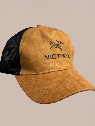 Gorra Casual Trucker Surfer & Mountain