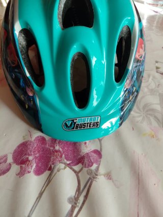 Casco infantil La Résistance Famosa