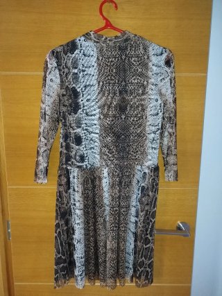 Vestido estampado serpiente manga larga