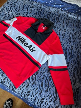 Sudadera Nike Air media cremallera roja