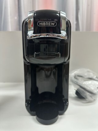 Cafetera de cápsulas negra