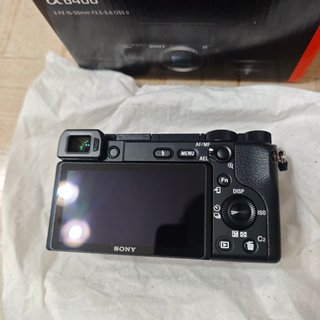 Sony Alpha 6400  solo cuerpo